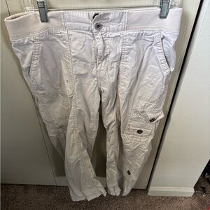 Lee Women's Cream Cargo Capris